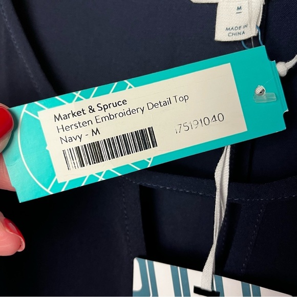 Market & Spruce | New Navy Blue Hersten Embroidery Eyelet Top, Medium - Picture 8 of 9